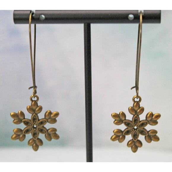 Long Antiqued Bronze Snowflake Earrings E129 - Picture 1 of 2